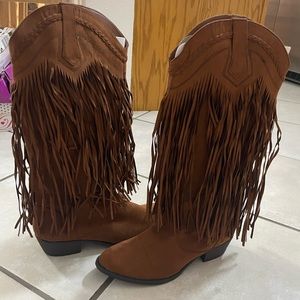 Fringe Brown boots 8.5 never worn.